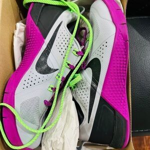 Nike Women's Metcon 1